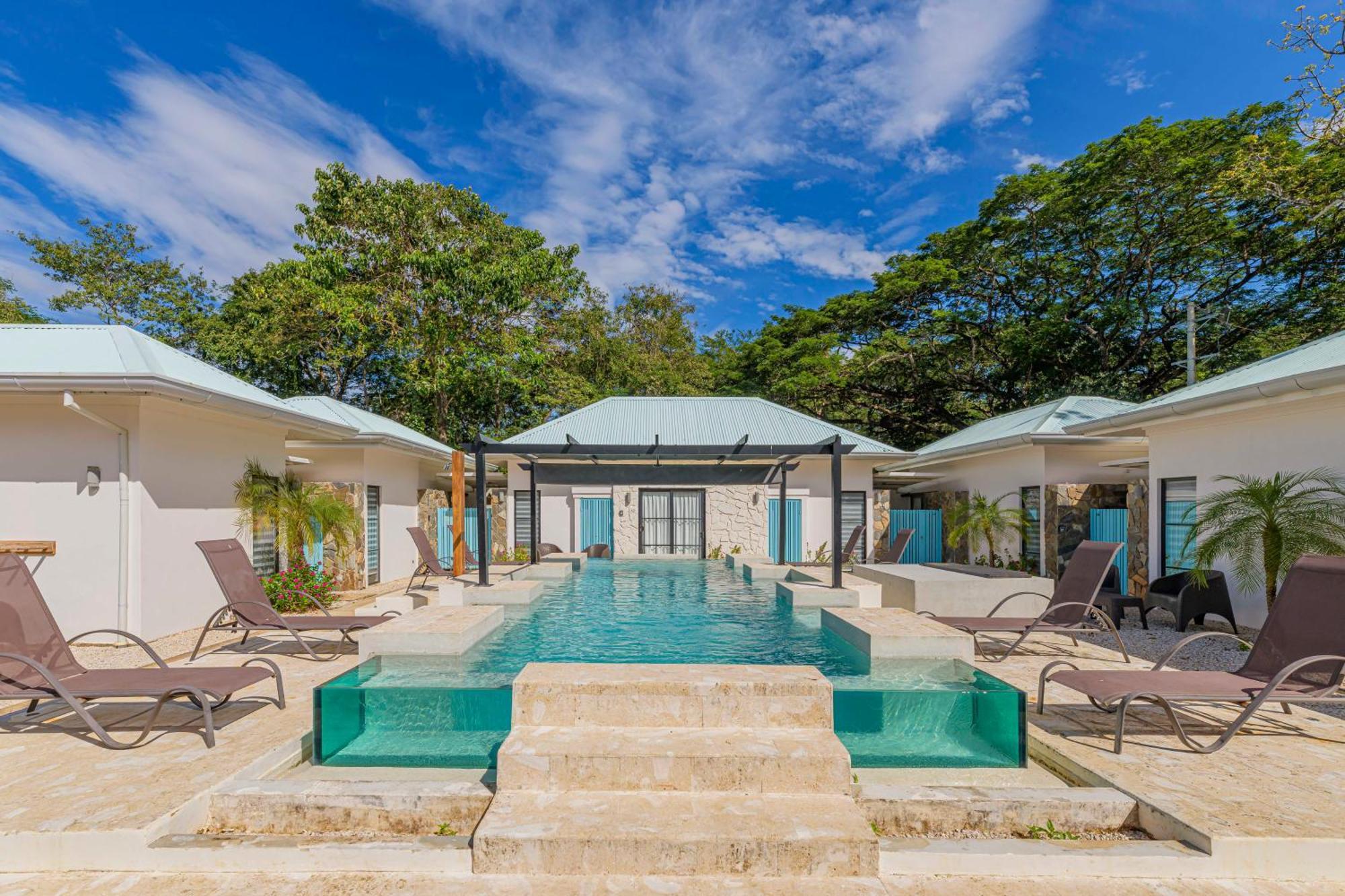 Villas Vr Beachwalk Avellanas Плайя-Авельяна Экстерьер фото